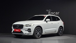 Volvo XC60 2022