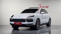 Porsche Cayenne 2021