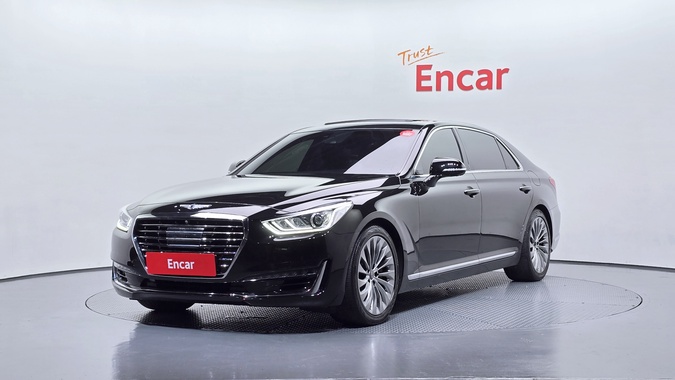 Genesis EQ900 2017