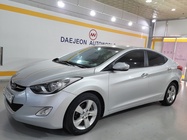 Hyundai Avante 2012
