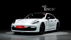 Porsche Panamera 2020