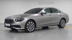 Mercedes-Benz E-Class 2022