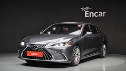 Lexus ES 2023