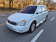 Kia Canival 2011