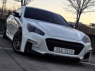 Hyundai Genesis 2010