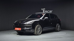 Porsche Cayenne 2021