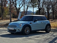 MINI Cooper 2011