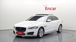 Jaguar XF 2016