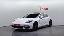 Porsche Panamera 2018