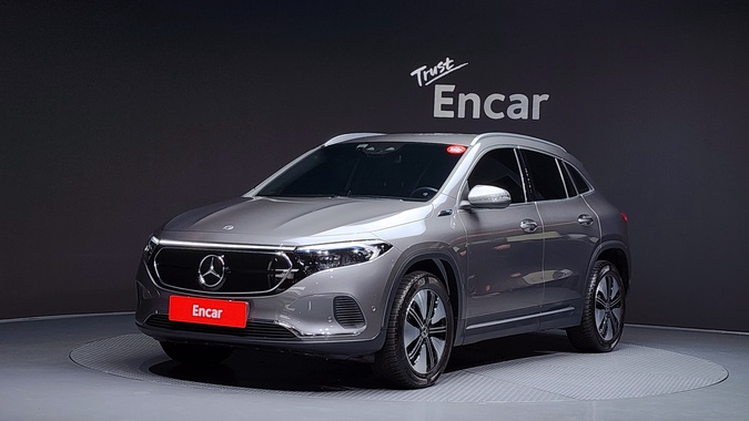 Mercedes-Benz EQA 2021