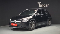 Mercedes-Benz GLA-Class 2021