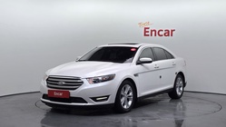 Ford Taurus 2016