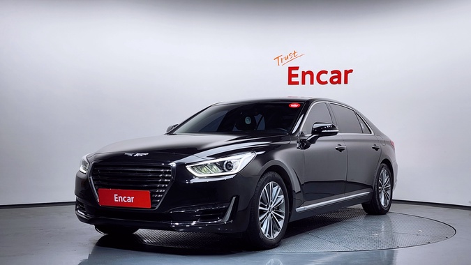 Genesis EQ900 2017