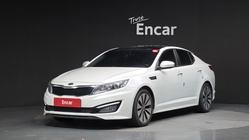 Kia K5 2011