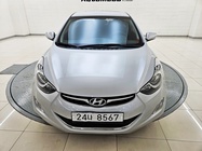 Hyundai Avante 2011