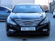 Hyundai Sonata 2010