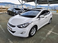 Hyundai Avante 2013
