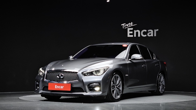 Infiniti Q50 2016