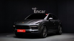 Porsche Cayenne 2022