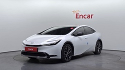 Toyota Prius 2025