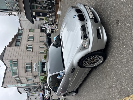 BMW M3 2005