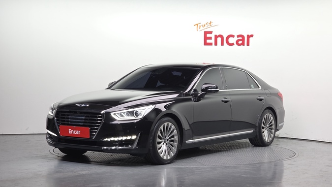 Genesis EQ900 2017