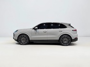 Porsche Cayenne 2024