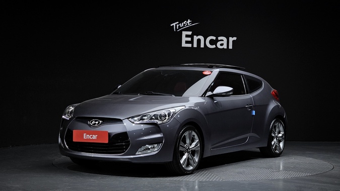 Hyundai Veloster 2011