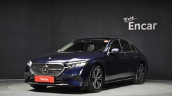 Mercedes-Benz E-Class 2024