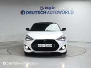 Hyundai Veloster 2012