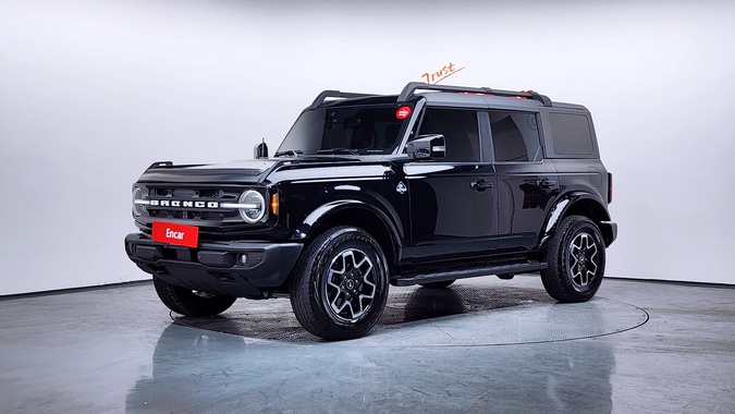 Ford Bronco 2023