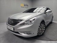 Hyundai Sonata 2012