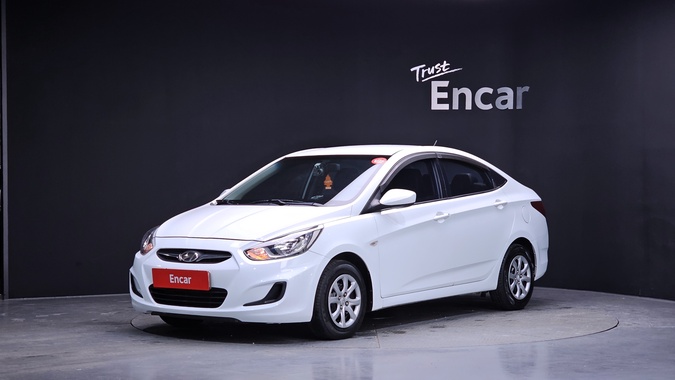 Hyundai Accent 2011