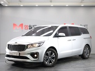 Kia Canival 2018