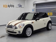 MINI Cooper 2010
