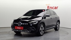 Mercedes-Benz GLA-Class 2021