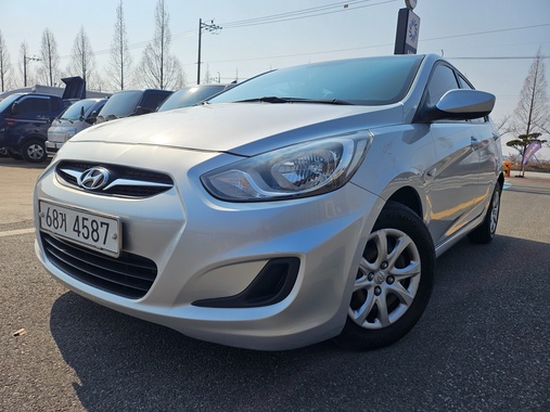 Hyundai Accent 2014