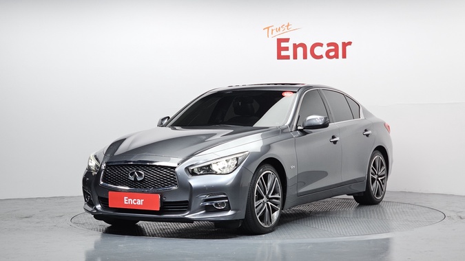 Infiniti Q50 2016