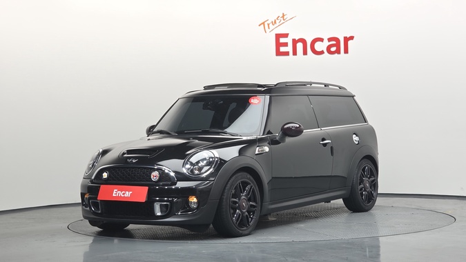 MINI Clubman 2012