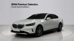 BMW 5 Series 2024