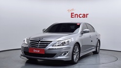 Hyundai Genesis 2012