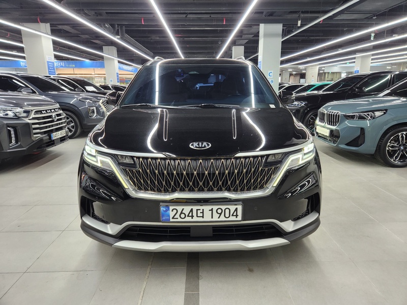 Kia Canival