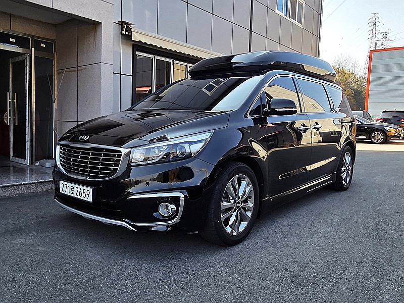 Kia Canival