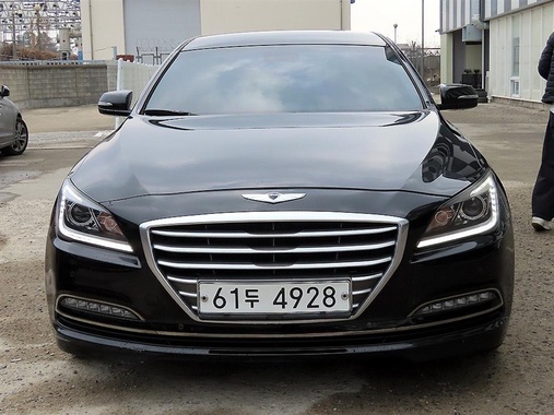 Hyundai Genesis 2015