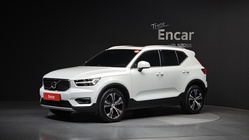 Volvo XC40 2021