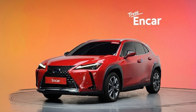 Lexus UX 2022