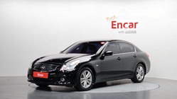 Infiniti G 2011