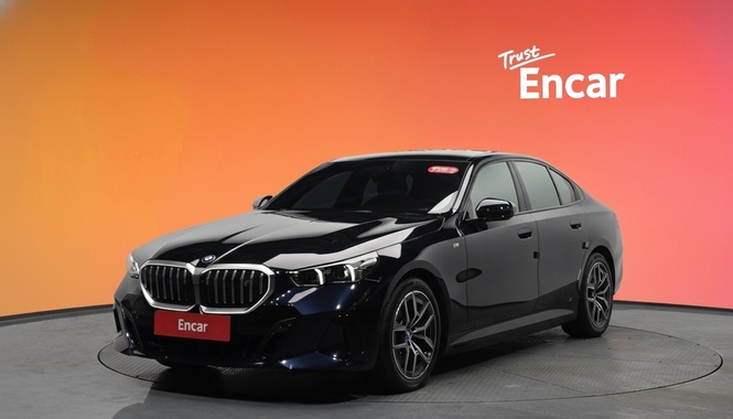 BMW i5 2025