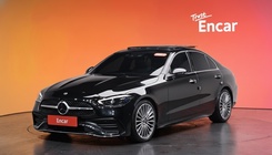 Mercedes-Benz C-Class 2024