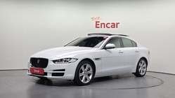 Jaguar XE 2016